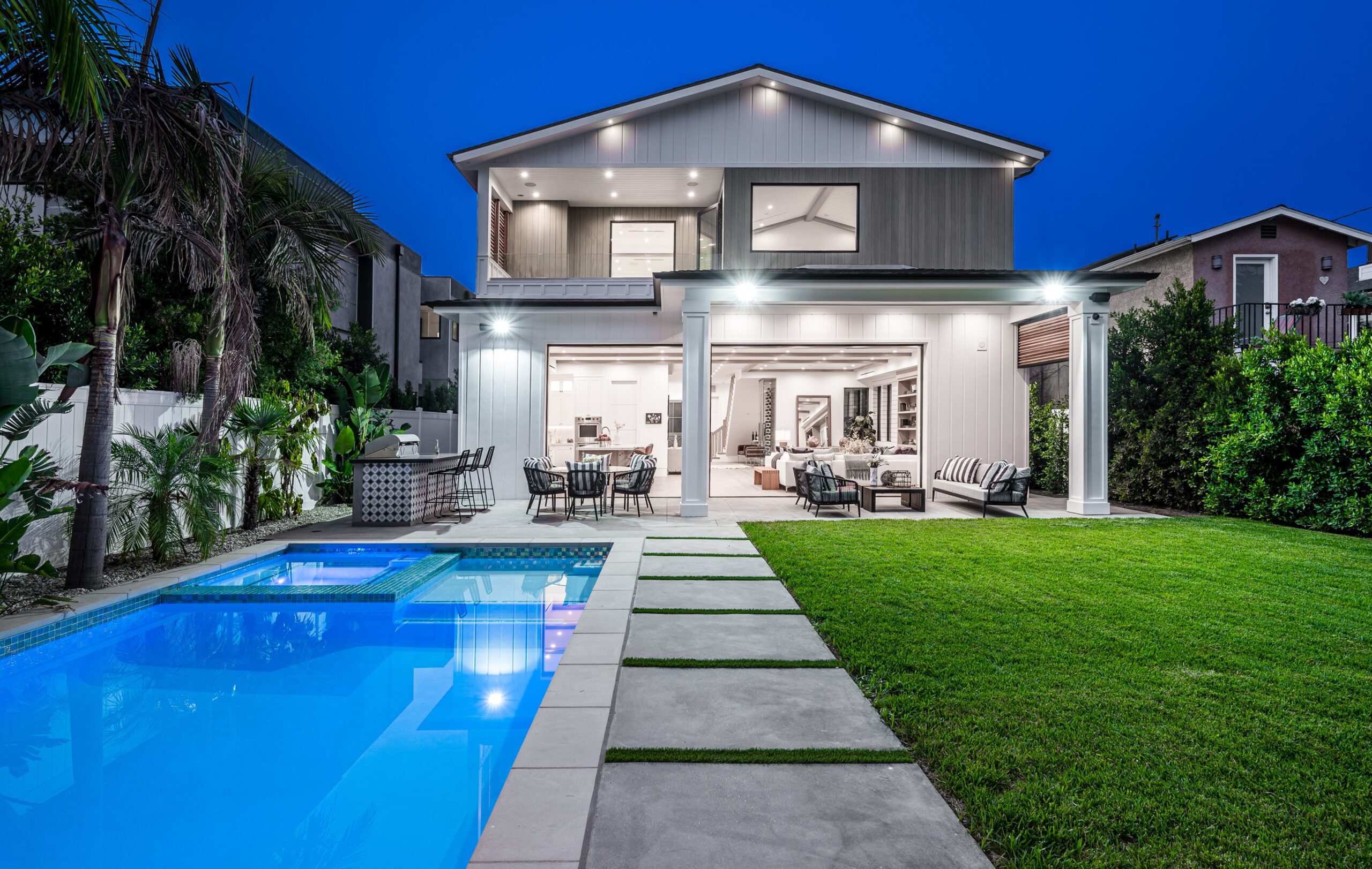 exterior-view-of-a-contemporary-new-home-in-los-an-2025-02-11-19-38-58-utc 1